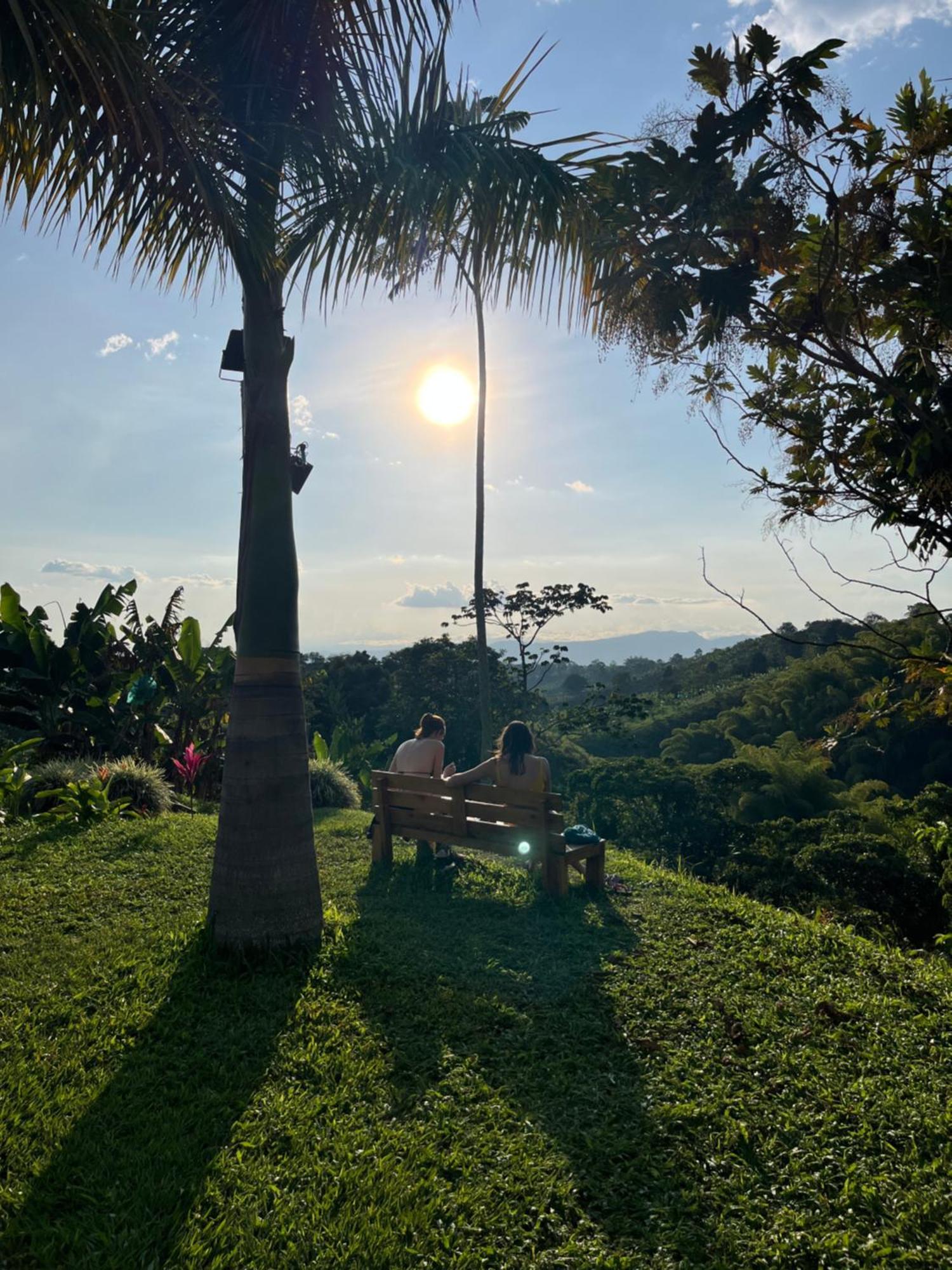 Tukawa Hotel Filandia Bagian luar foto